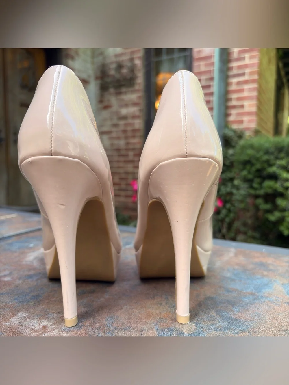 LC Lauren Conrad details brand